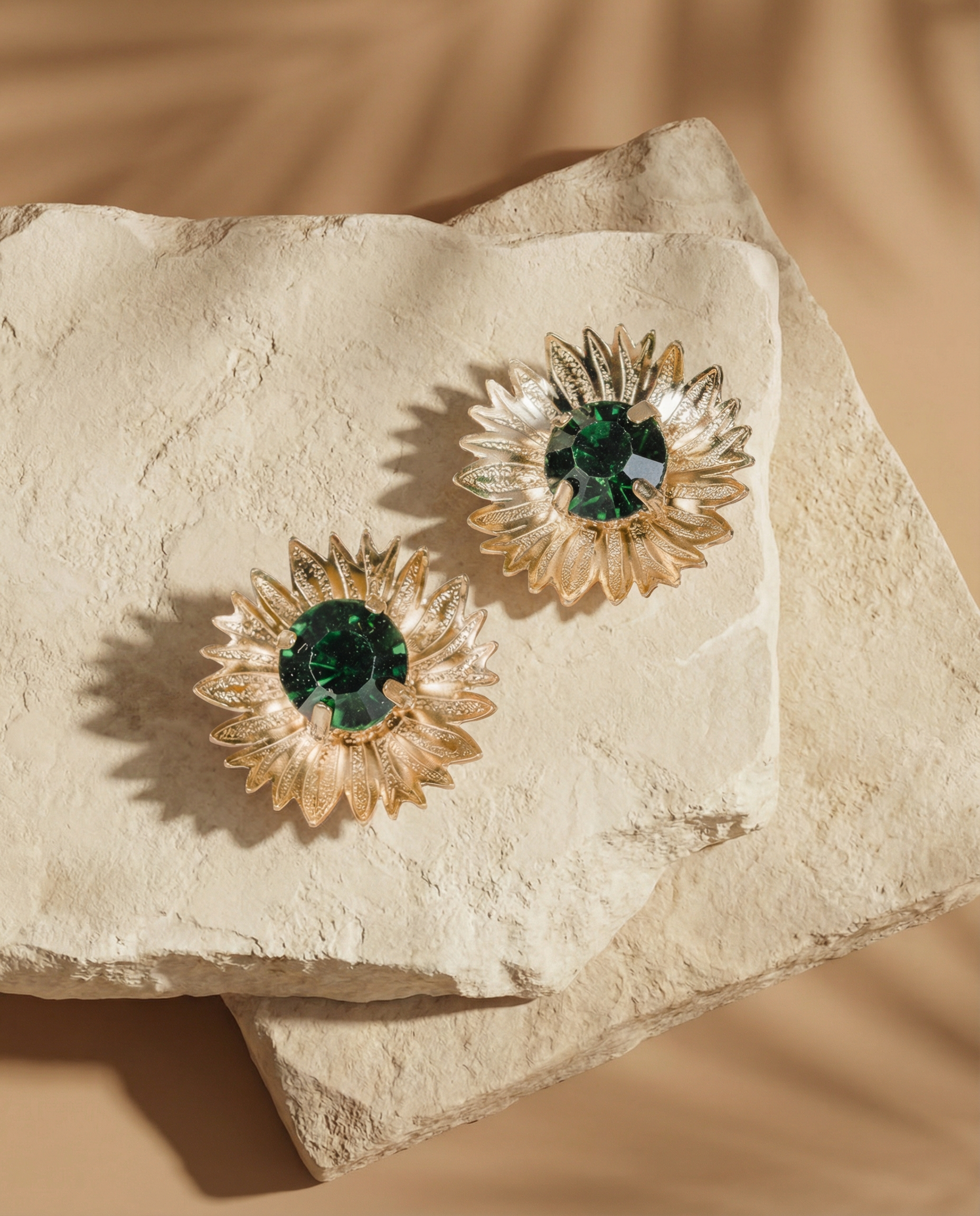 Aretes Girasol oro laminado Las Marujas