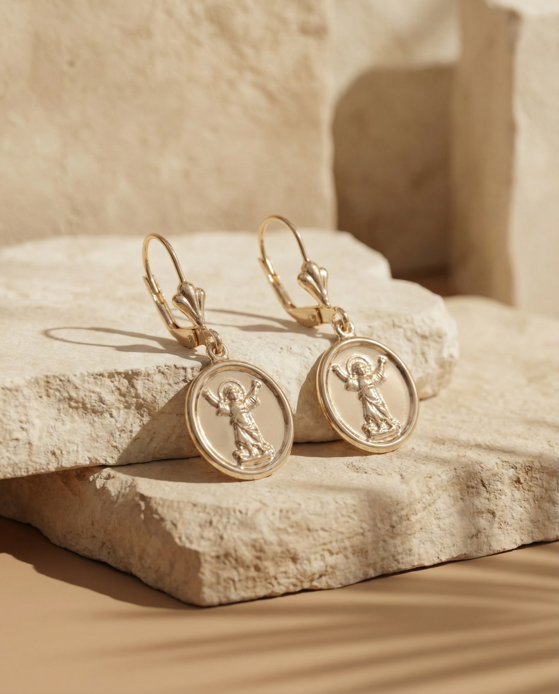 Set Divina detalle aretes oro laminado Las Marujas